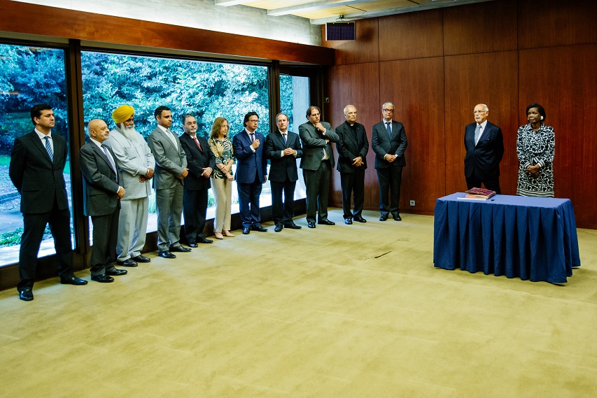 Fotot 4:  Os 10 Membros da Comisso da Liberdade Religiosa